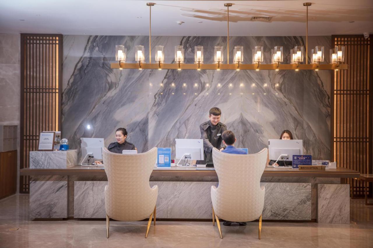 Wyndham Shiyan Downtown Hotel Eksteriør billede